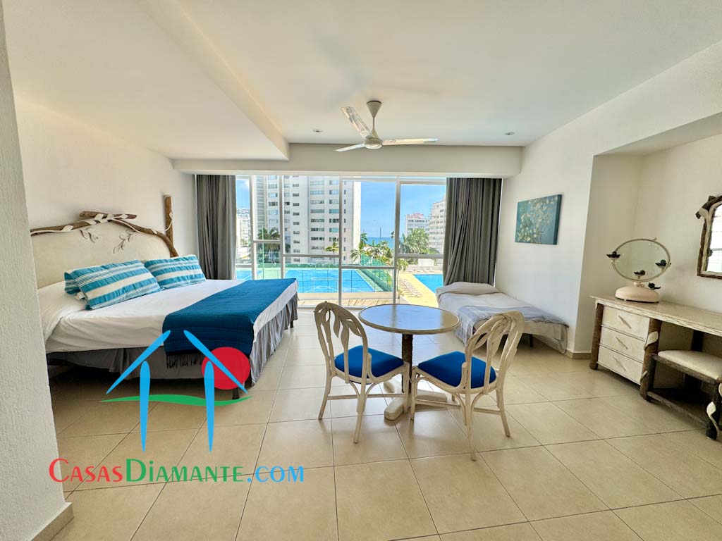 Acqualina Skylife Norte 302 - Recámara principal 2